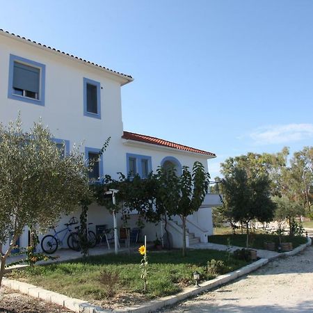 Romanos XI Apartment Xi Beach Exterior photo